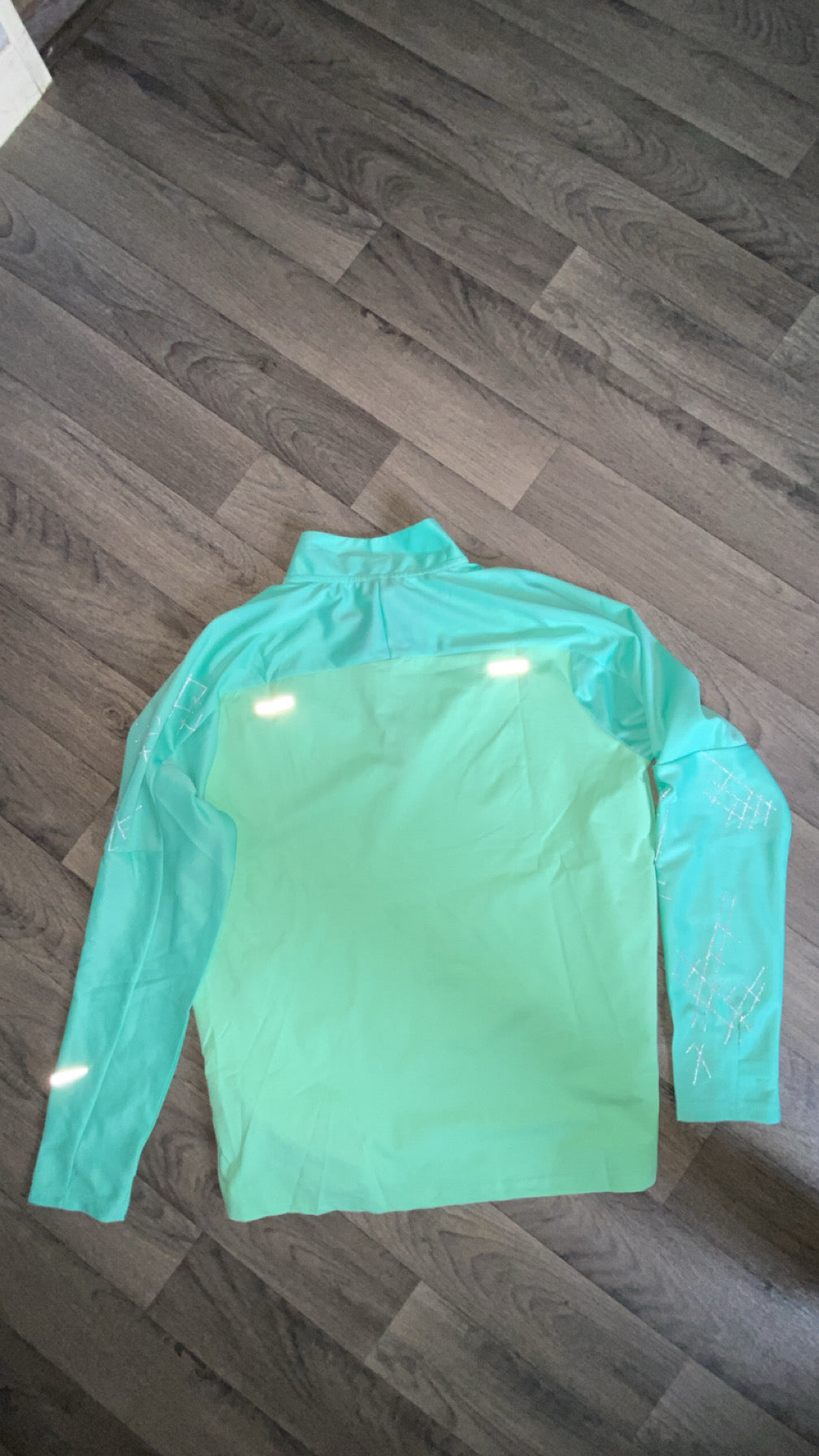 Demis zip nike running division