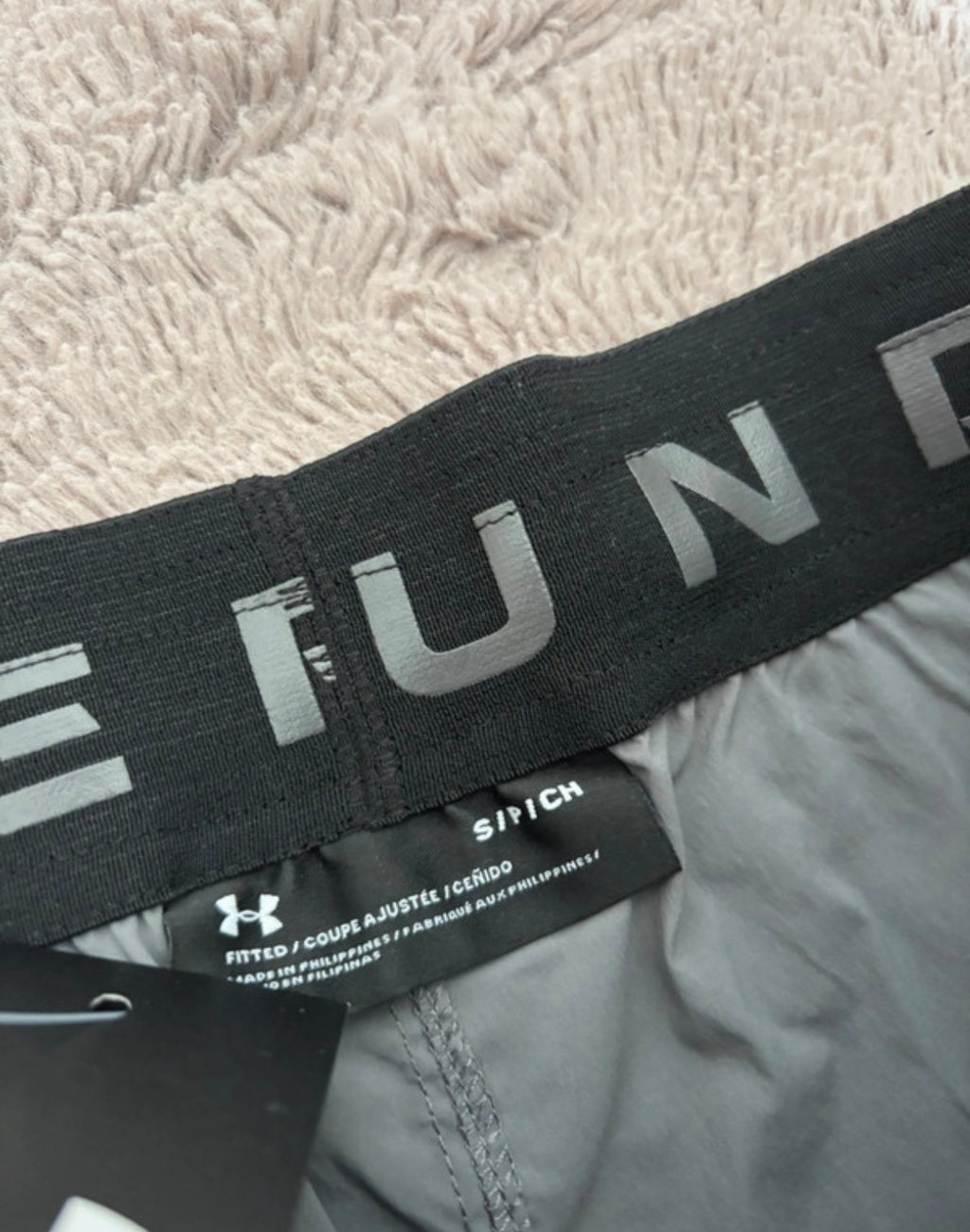Bas under armour hybrid
