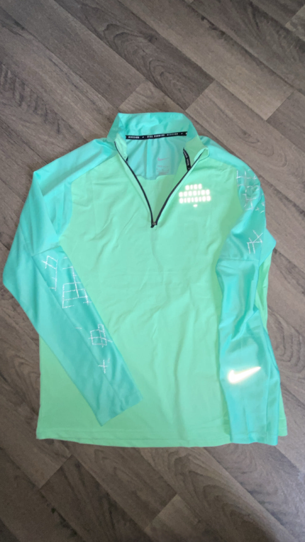 Demis zip nike running division