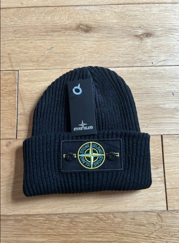Bonnet Stone island